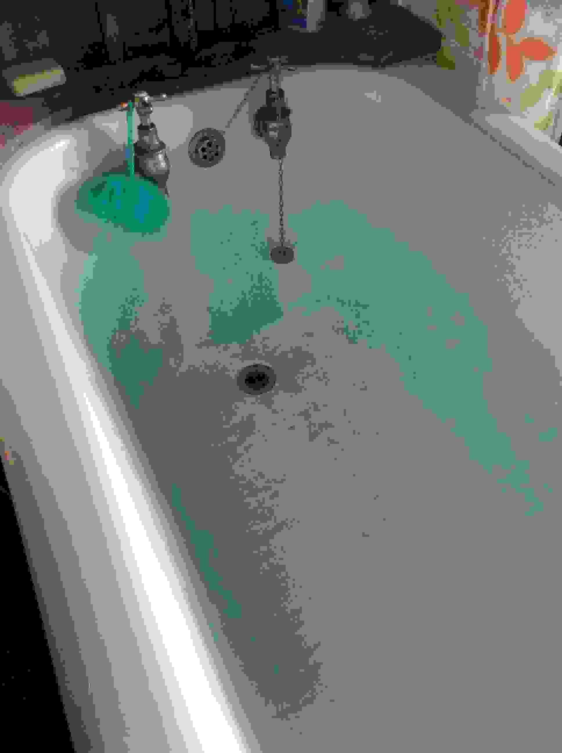 Blue Staining in the Bath